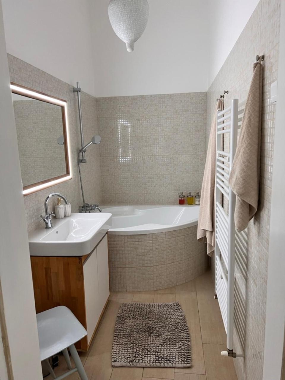 Stylish Flat In City Centre Bratislava Exterior photo